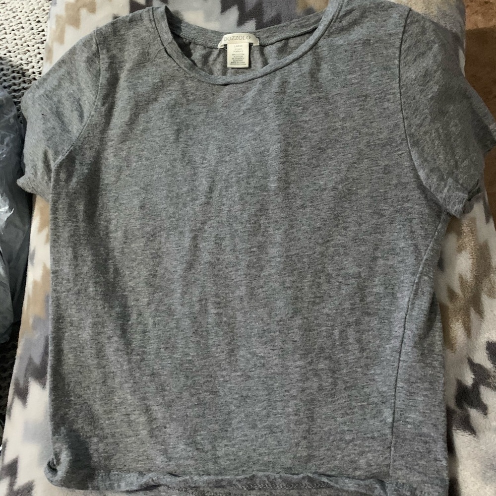 Cropped tee